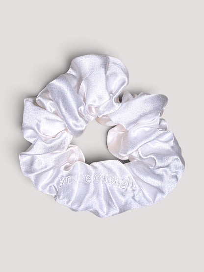Pure Seiden Scrunchie bestickt - you're enough.